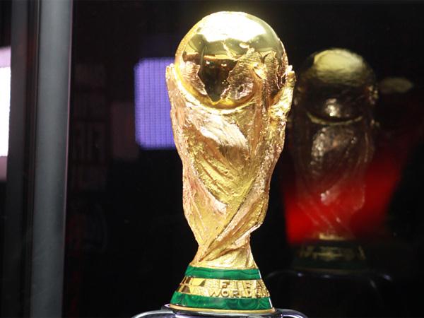 Mua Cup vàng FIFA WorldCup 2018 đẹp mắt cho fan bóng đá│Toàn Quốc